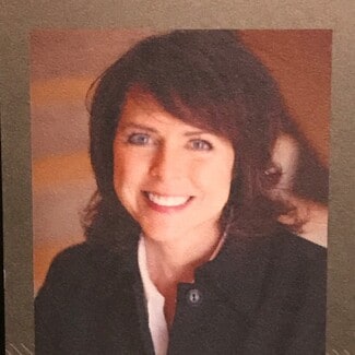 Tracie Ambur