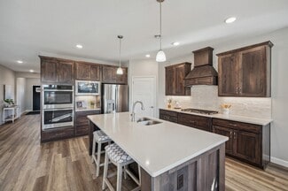 19972 Hunter's Ridge Unit 37215856, Rogers, MN 55374