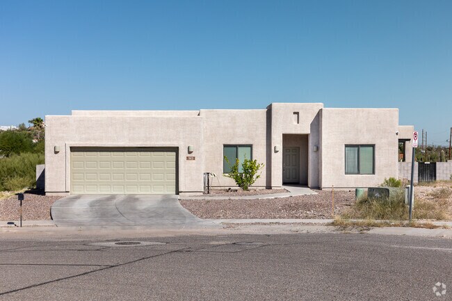 The homes in Tucson Park West #1 have a strong southwestern culture with a Spanish and Native American vibe.