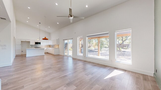 2122 Village Pkwy, San Antonio, TX 78251 - photo 3