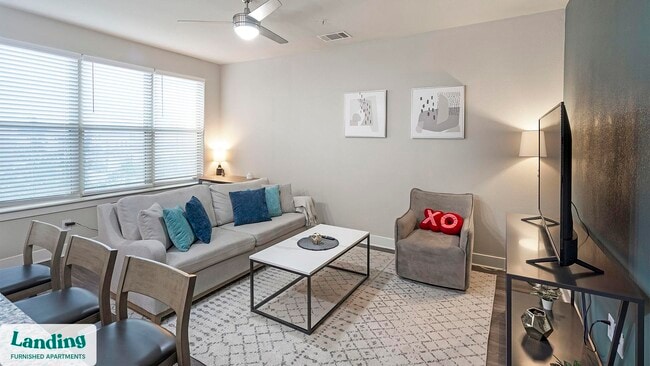 1415 N Main Ave unit 2370.1407568, San Antonio, TX 78212 - photo 2