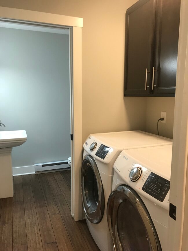 Full Size washer and dryer