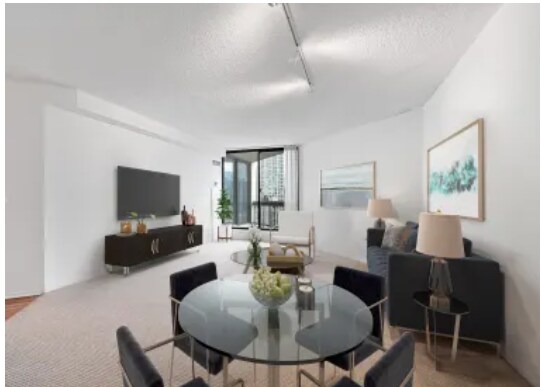 728 N Dearborn St, Chicago, IL 60654 - photo 5