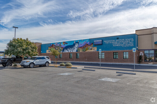 West Prepatory Academy At Charlles I West Hall Sec 5