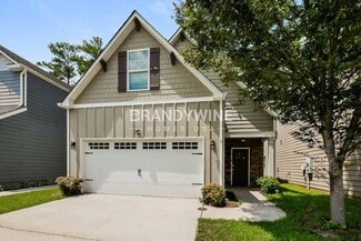 18 E Newnan Rd, Newnan, GA 30263