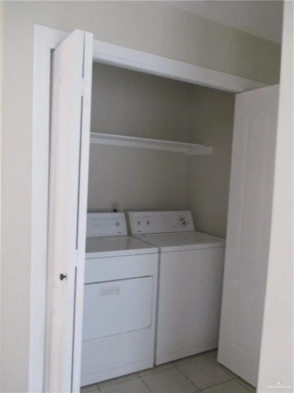 808 W Bronze Dr unit B, Pharr, TX 78577 - photo 6