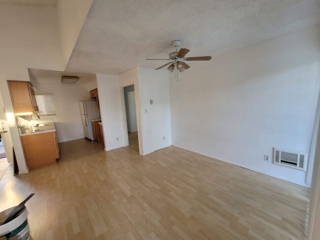 10521 National Blvd unit 10521 National Blvd, Los Angeles, CA 90034 - photo 4