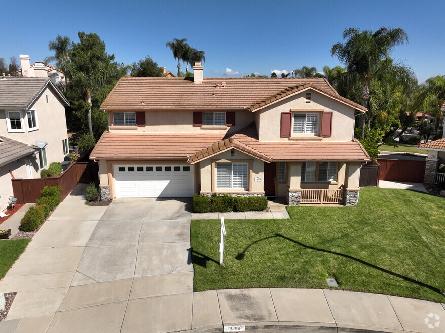 31492 Britton Cir, Temecula, CA 92591 - photo 2