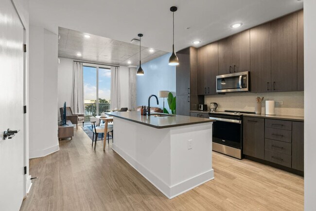 605 N 12th St unit ID1313961P, Tampa, FL 33602 - photo 4