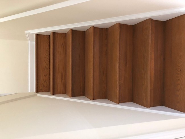 50 Gerry Rd unit 7UVF, Chestnut Hill, MA 02467 - photo 5