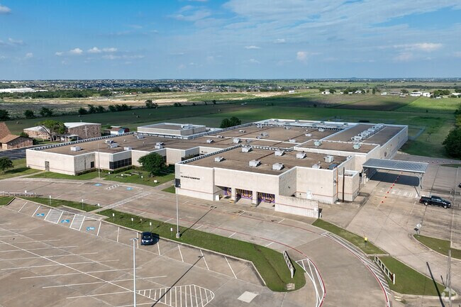 98 percent of teachers at Godley Elementary School have at least 3 years of experience.