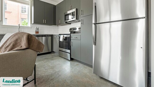 1014 Spruce St unit 212, Saint Louis, MO 63102 - photo 3