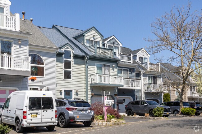 The Highlands has waterfront condos throughout the borough.