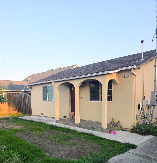 4060 Rose Ave, San Jose, CA 95127