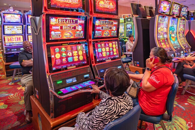 Four Forks-Preston residents enjoy their weekend nights out on the town in Shreveport.