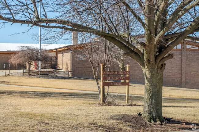 Abraham Lincoln Elementary School in Monroe received a B- rating from Niche.