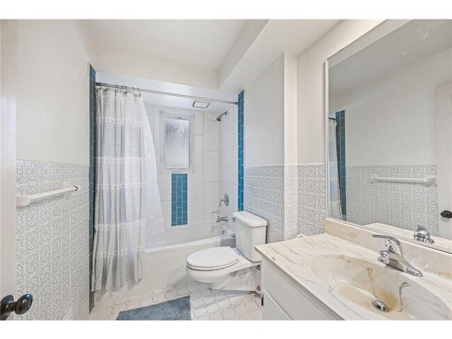 210 Warwick St SE unit 1, Minneapolis, MN 55414 - photo 7