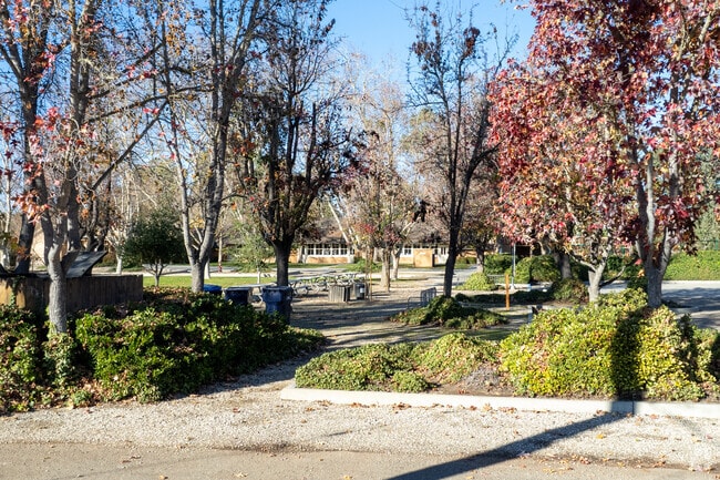 Ballard Elementary School has amenities on campus.