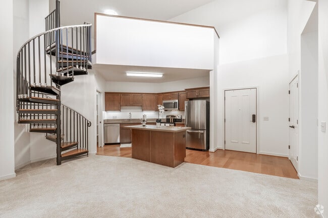 Quayside Wayzata, Wayzata, MN 55391 - photo 2