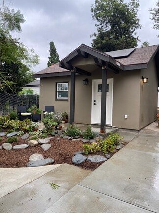 1075 E Howard St, Pasadena, CA 91104