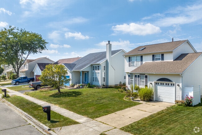 Walnut Heights has a mix of midcentury homes and newer homes built after the 1990s.