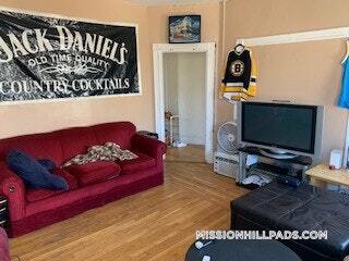34 Cherokee St Unit 2, Boston, MA 02120