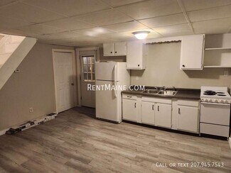 123 Union St Unit 3, Brewer, ME 04412