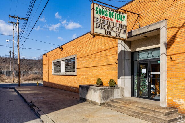 Sons Of Italy is a members-only social club for people to enjoy and mingle.