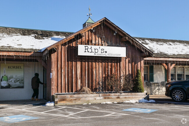 Rip’s restaurant is a long time local favorite, with a cozy atmosphere and traditional American fare.
