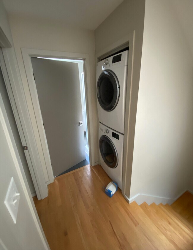 55 Glenville Ave Unit 1, Boston, MA 02134