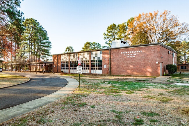 Chamberlayne Elementary School is on Saint Charles Road.