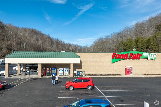 Shoals residents have quick access to the grocery store, Food Fair in Lavalette.