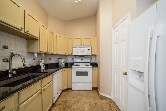 1451 Stoneywood Way, Apopka, FL 32712 - photo 7