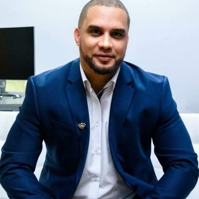 Agent Photo