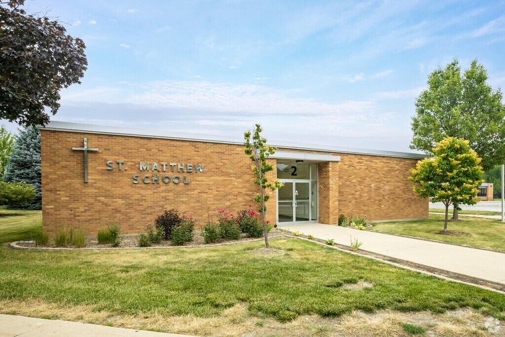 St. Matthew Parish School is a private, Catholic preschool through 8th-grade school.