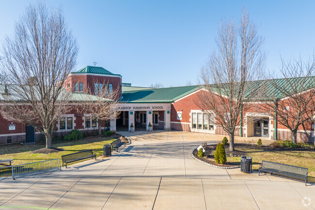 Students in grades K-5 attend Radnor Elementary.