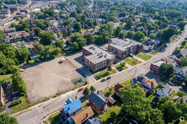 Overview of Williams Avenue Elementary School in the Norwood neighborhood.