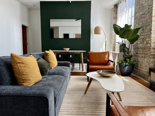 527 St Joseph St unit ID1265373P, New Orleans, LA 70130 - photo 2