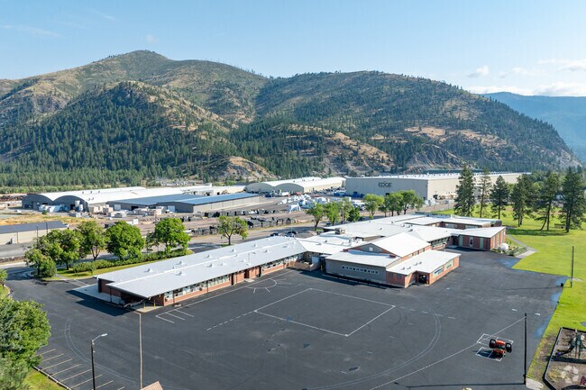 Kids starting education at Bonner Elementary School.