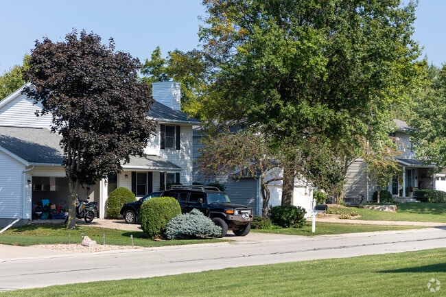 Oakwoods has a neighborly vibe and hosts community events.