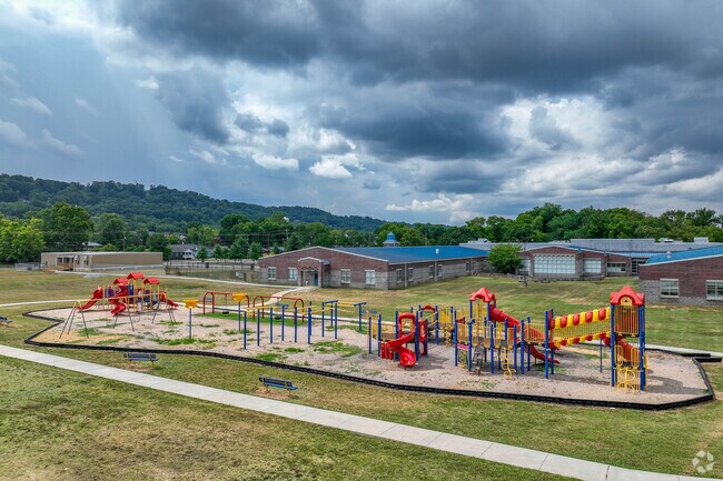 East Side Elementary is for Pre-K and elementary students in Ridgedale-Oak Grove.