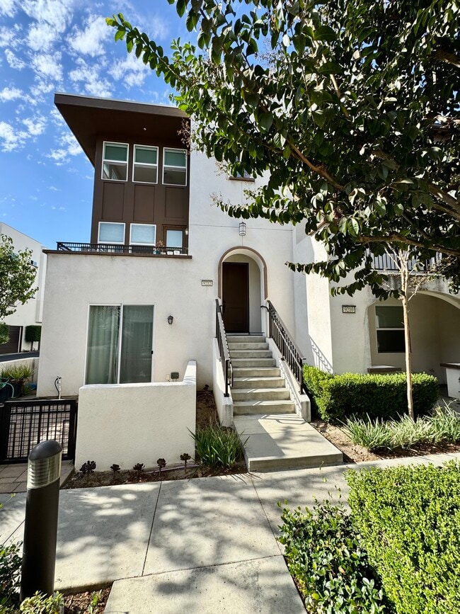 9212 Joshua Way, Downey, CA 90240