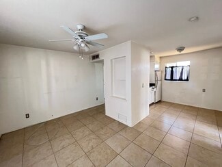 524 W Fairway Dr Unit 5, Mesa, AZ 85201