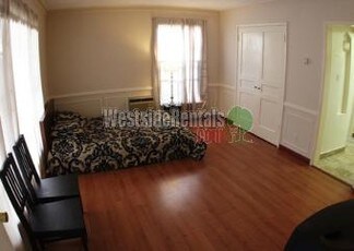 131 S Crescent Dr, Beverly Hills, CA 90212