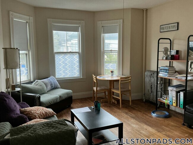 78 Aldie St unit 2, Allston, MA 02134 - photo 2