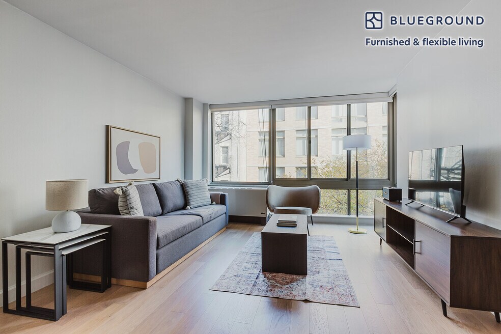 130 W 15th St unit FL6-ID1603, New York, NY 10011 - photo 1