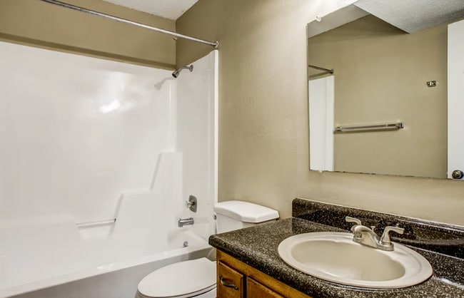 Woodlake, Columbia, MO 65202 - photo 7