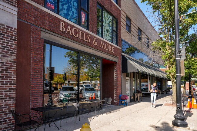 Bagels and amazing fresh food can be discovered in Beloit for families of Near Westside-Hackett.