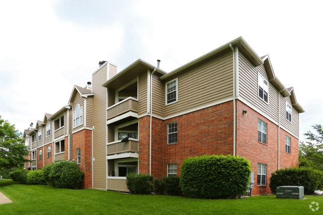 The Green At Chevy Chase Apartments, Buffalo Grove, IL 60089 - photo 7