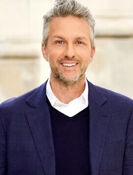 Agent Photo